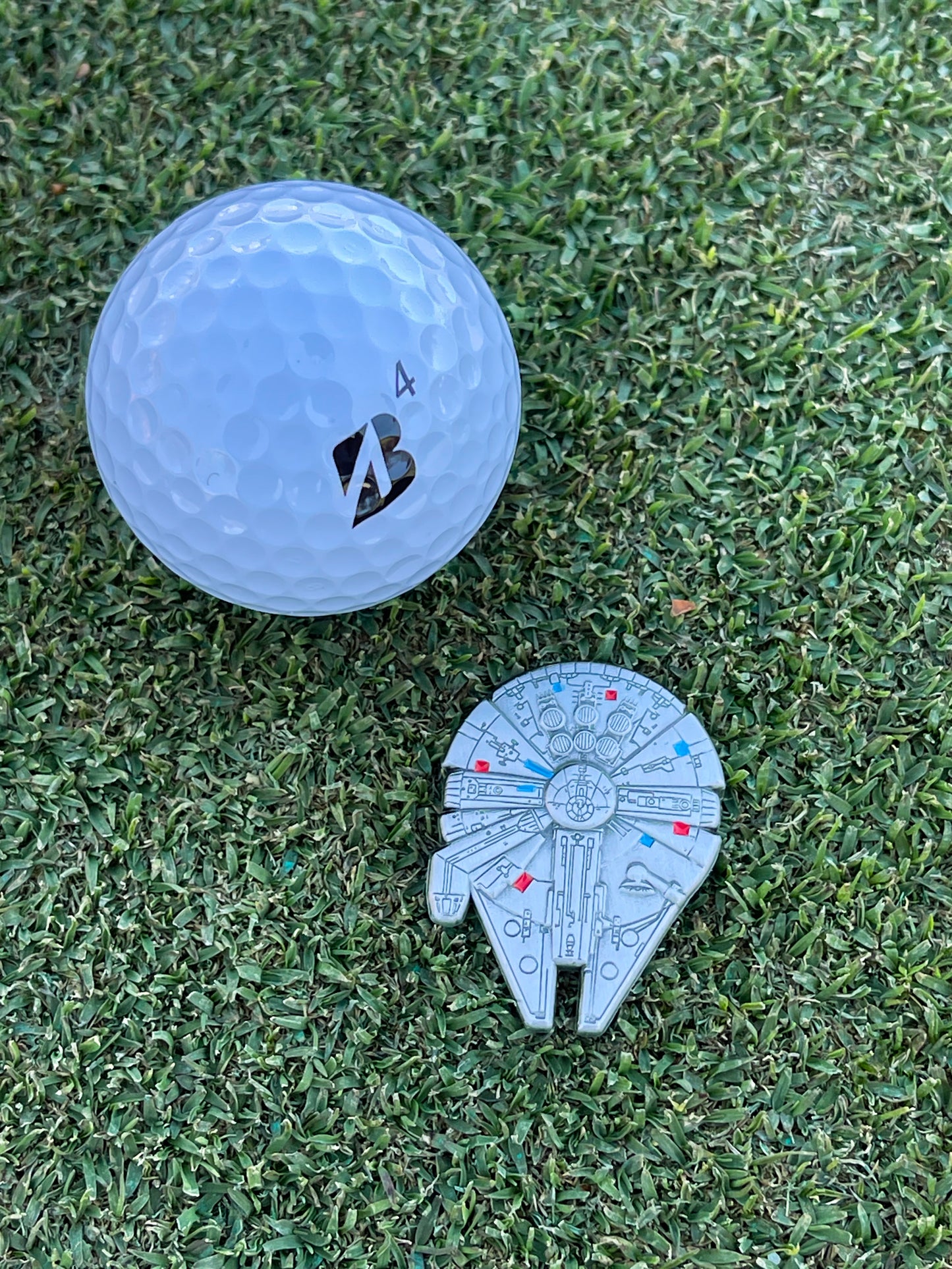 Millennium Falcon Golf Ball Marker Inspired by Star Wars